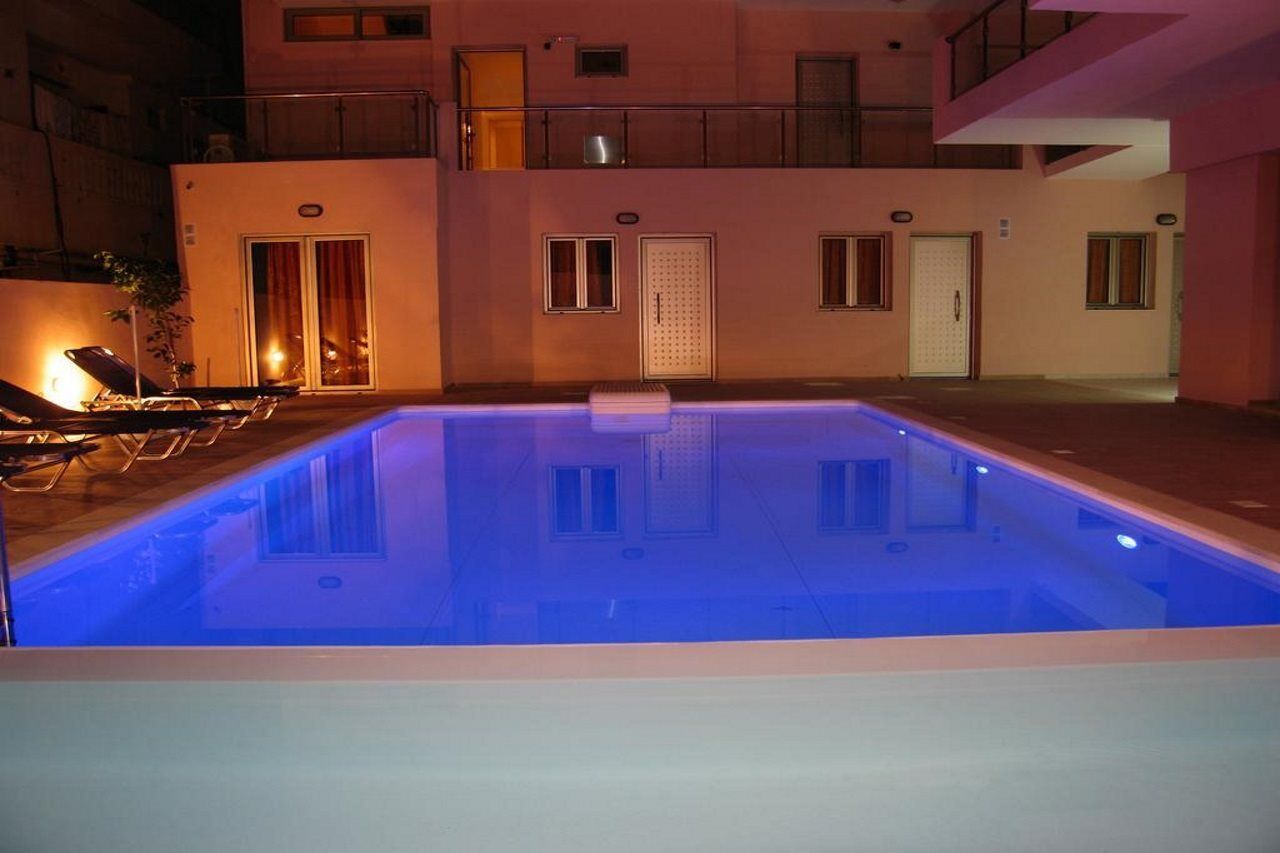 Blue Sky Hotel Apartments Rethymno Eksteriør bilde